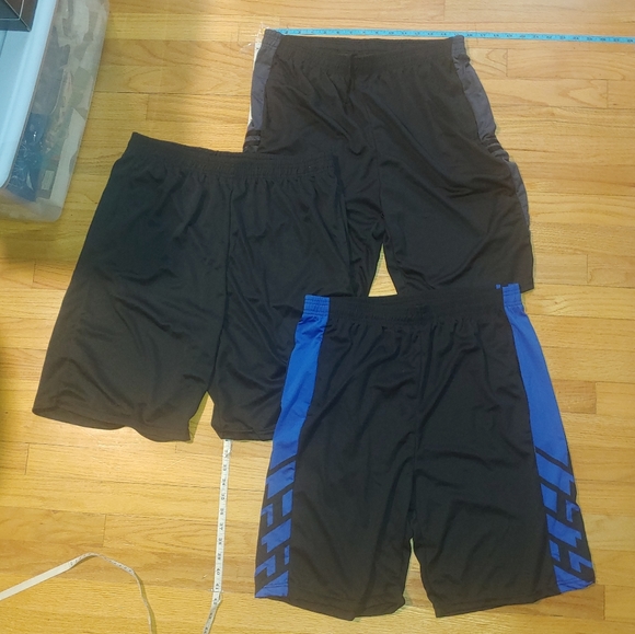 Bundle of 4 Black Athletic Shorts Pocket Drawstring Real Essentials MENS X-LARGE - Picture 3 of 13